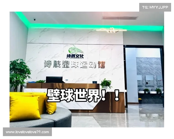 世界运动会壁球项目技术手册发布 聚焦爆发力训练与战略战术的提升 世界运动会壁球项目技术手册发布 聚焦爆发力训练与战略战术的提升